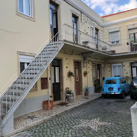The Hilltop Nest Appartement *