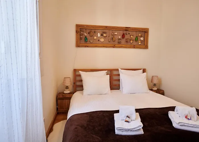 The Hilltop Nest Lissabon