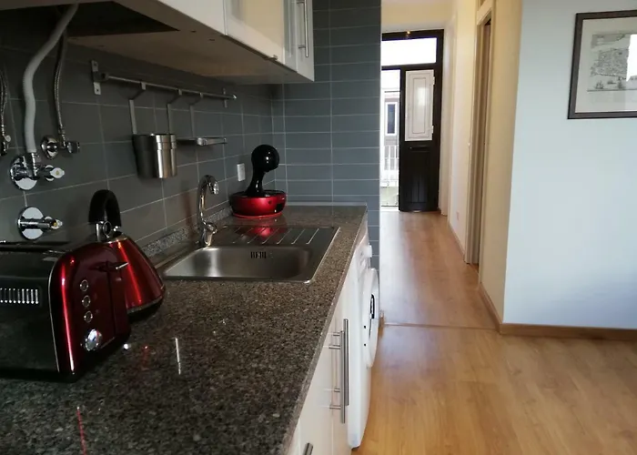 The Hilltop Nest Appartement Lissabon