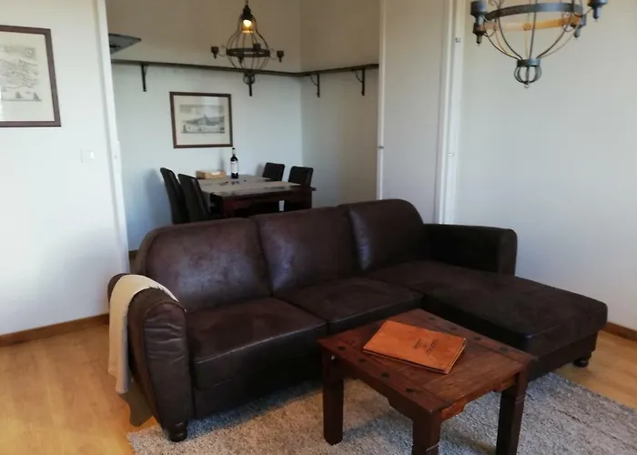 The Hilltop Nest Appartement *