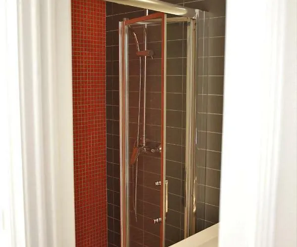 The Hilltop Nest Appartement